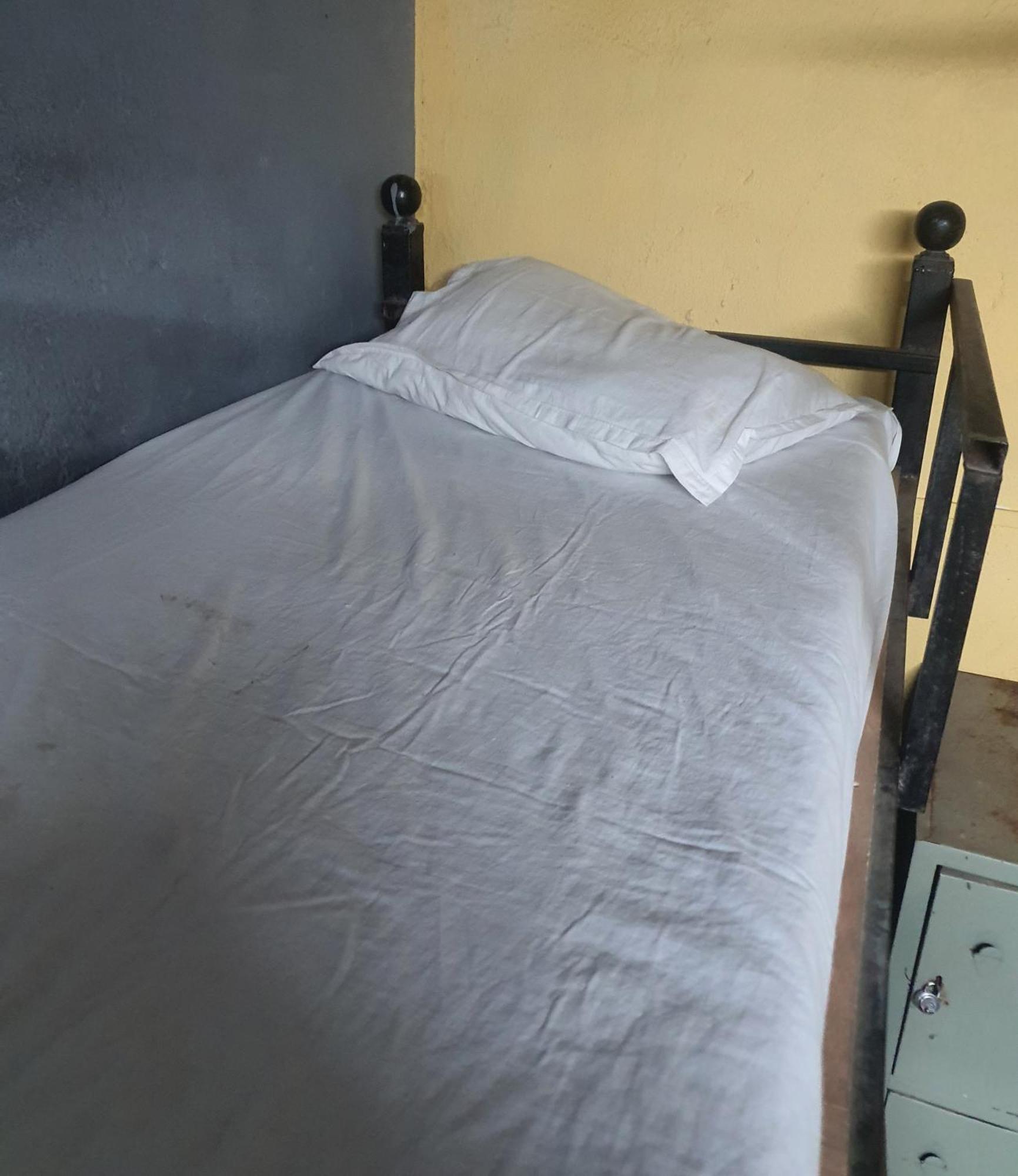 Bapuji Dormitory Hostel Mumbai Exterior photo